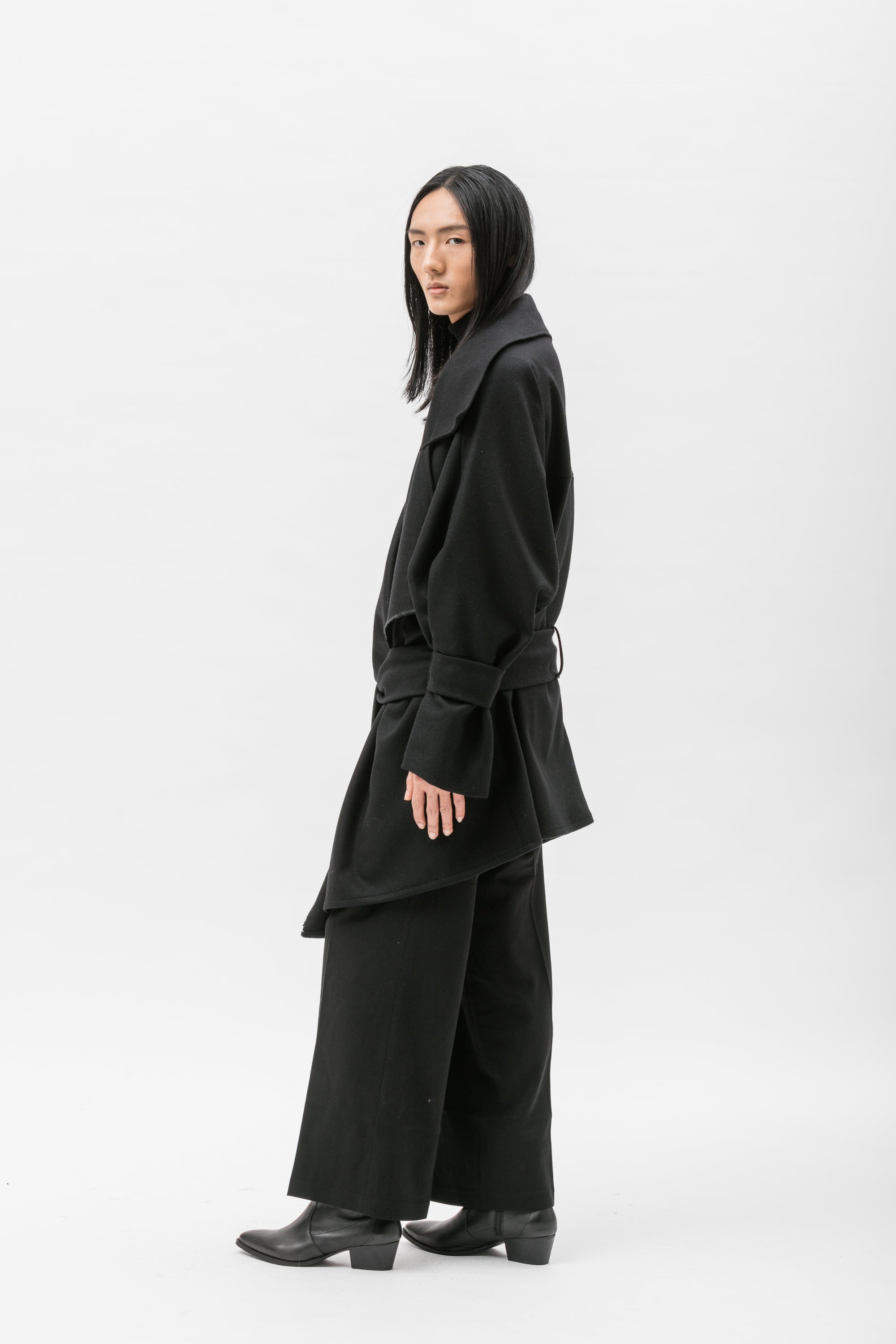ALEX - Black-3
